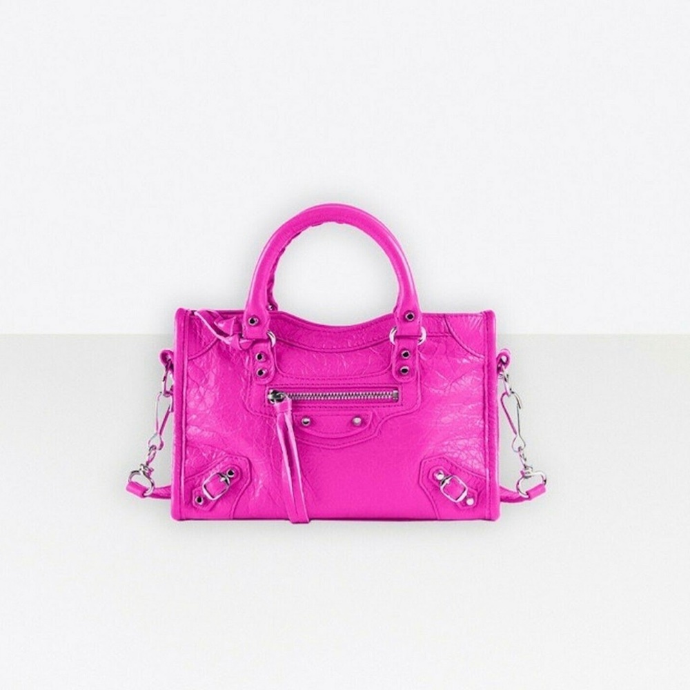 🚨Balenciaga Cuir/Arena/Fettuccia Cerata Fuschia Bag🚨